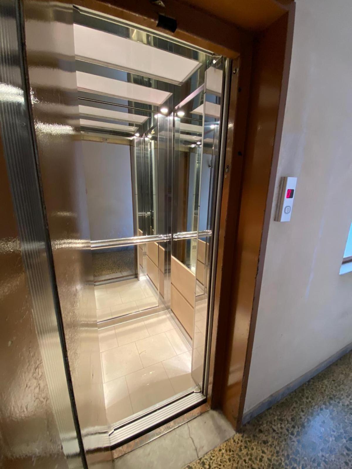 Apartament Dante Atena